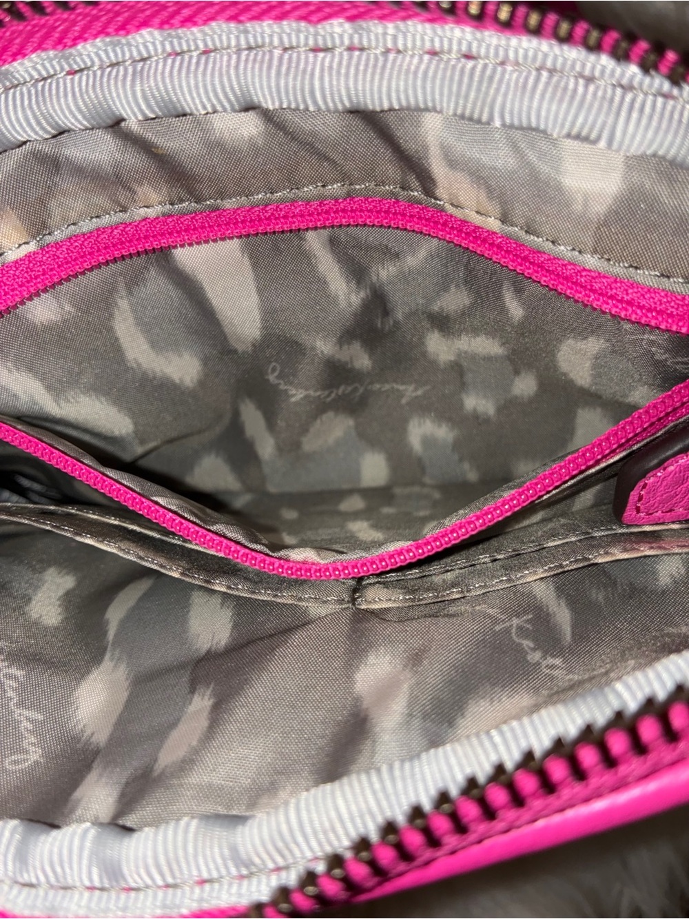 Aimee Kestenberg Brighton Women’s Zip Crossbody Bag Pink - Picture 3 of 16